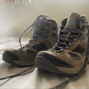 Vasque womens hiking boots size 8
